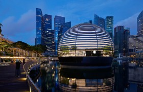 360 度全景观光：首家水上 Apple Store 周四开业