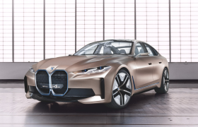 特斯拉劲敌：中大型纯电新作宝马i4年内登场