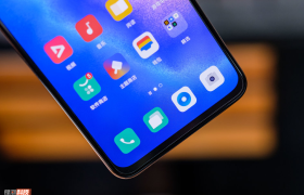 OPPO Reno5 再度延续轻薄机身，全新星钻工艺助你闪耀全场