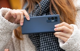 打破空间限制：OPPO Reno5 系列屏幕共享让爱不再遥远