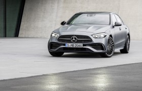 30 万能买到的 S 级？奔驰发布全新 C 级轿车