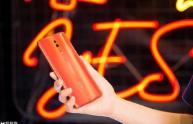 Reno Z和Reno标准版800块的差价，区别到底在哪里呢？